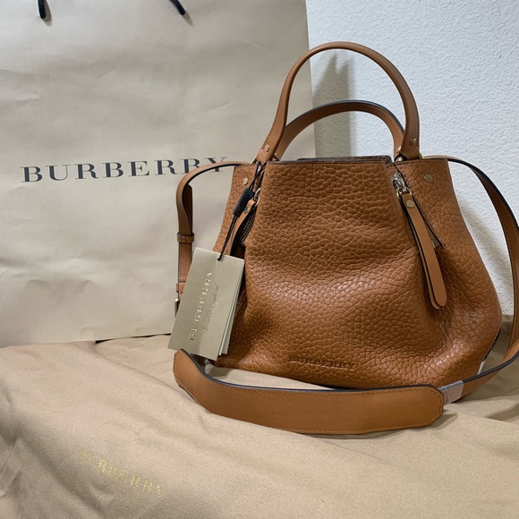 Burberry Handbags - Brand new Burberry saddle brown Maidstone tote bag